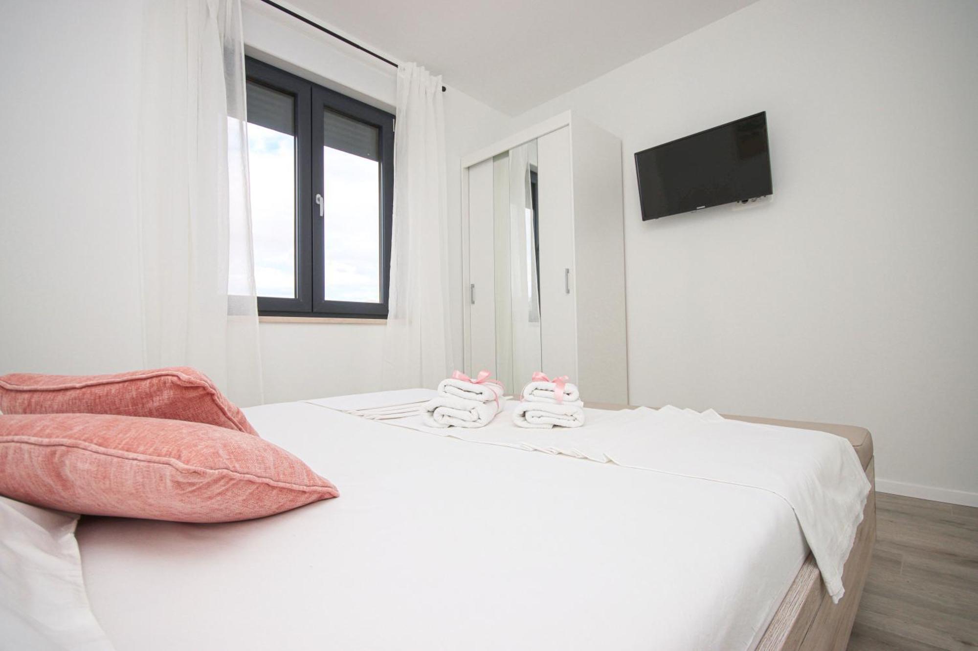 Apartments Titi ツァヴタット エクステリア 写真