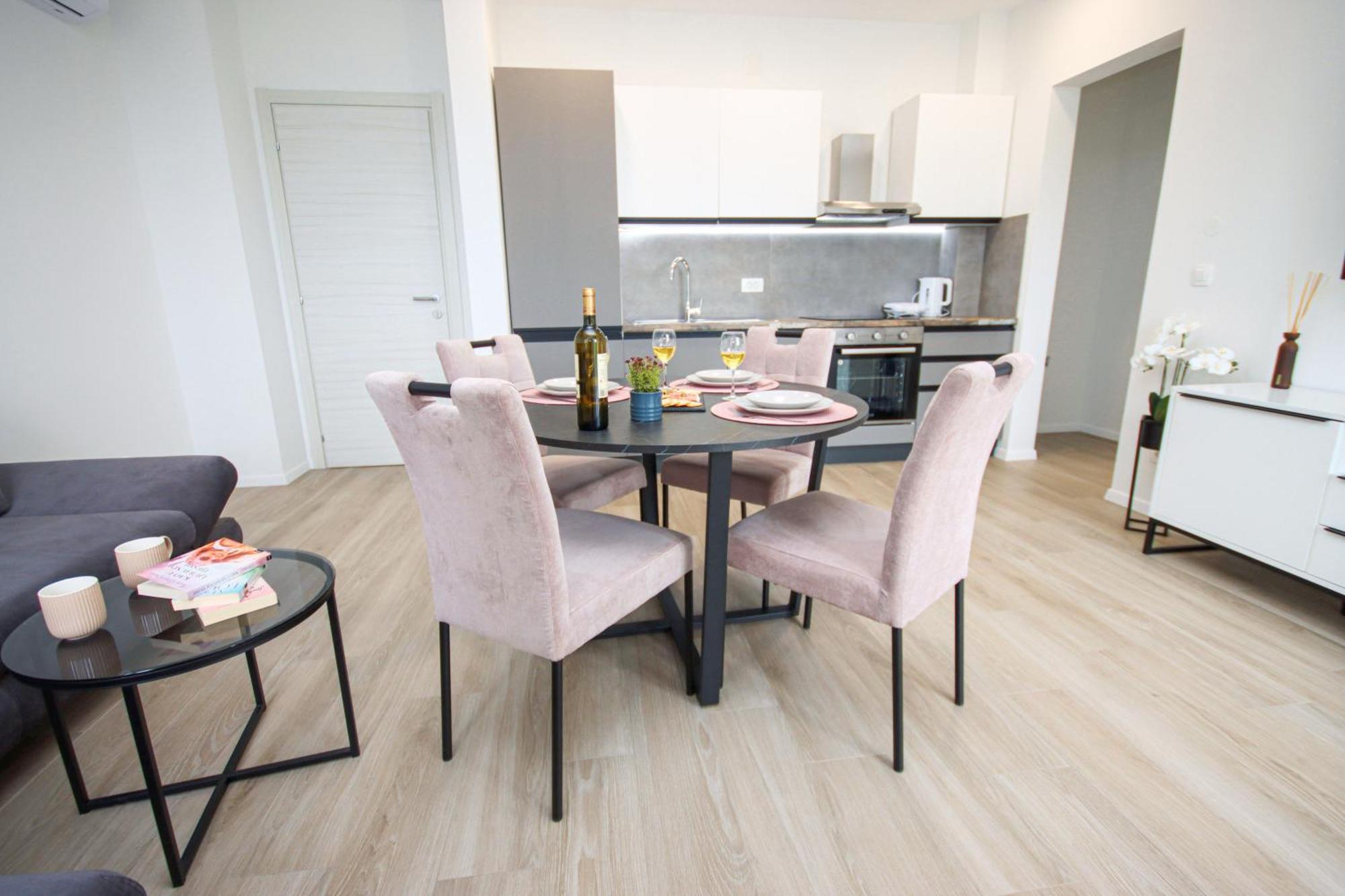 Apartments Titi ツァヴタット エクステリア 写真