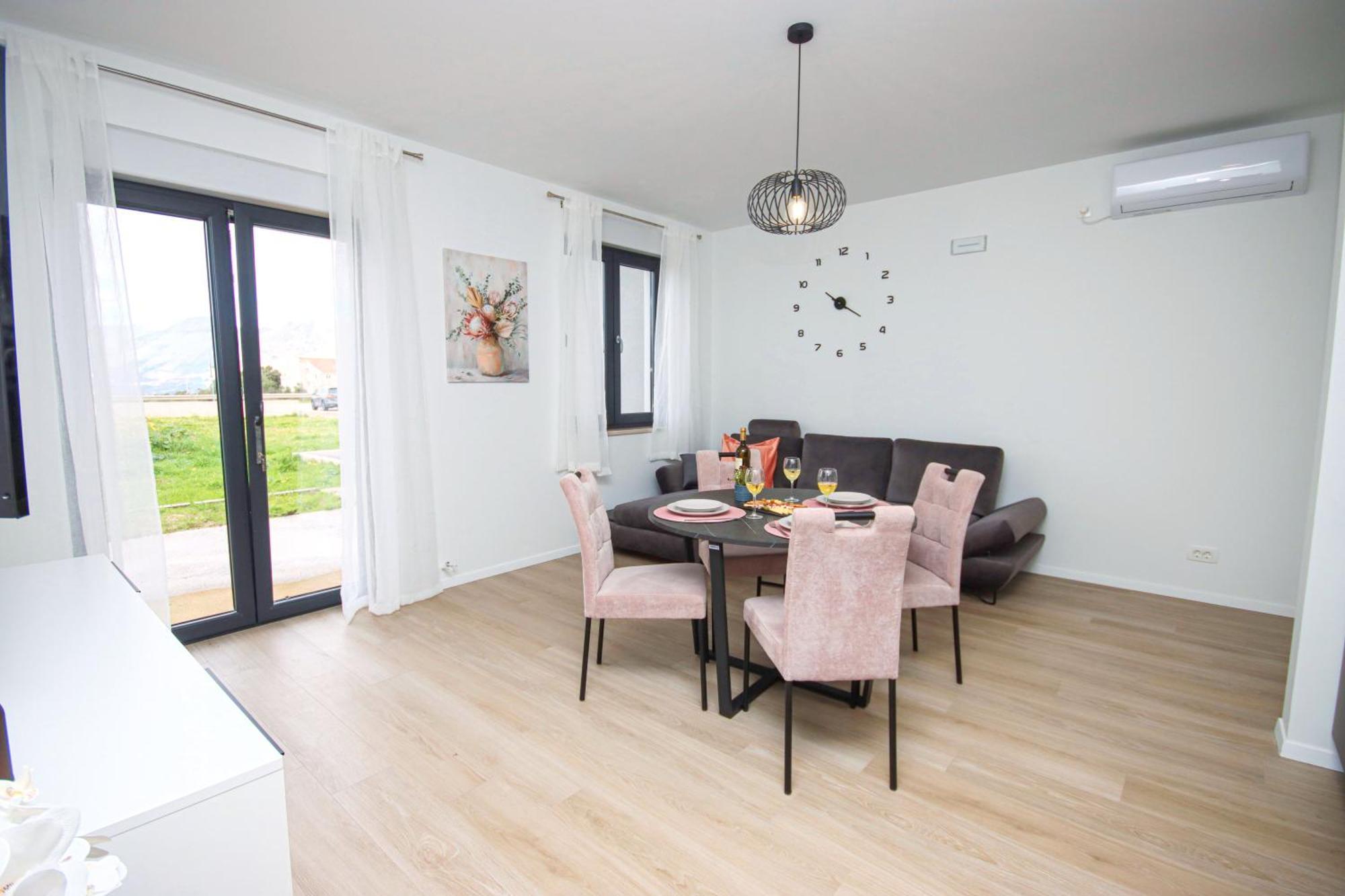 Apartments Titi ツァヴタット エクステリア 写真