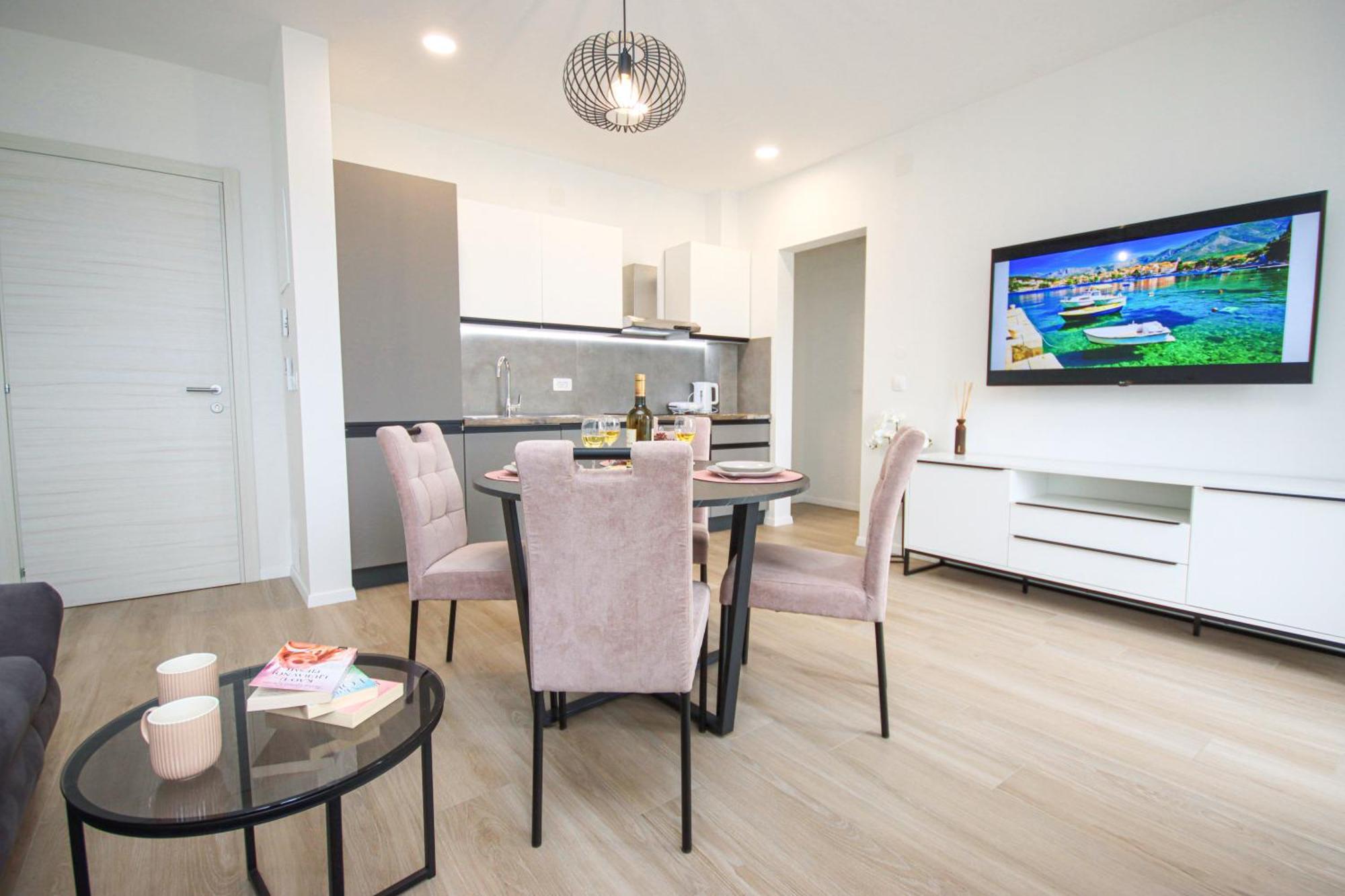 Apartments Titi ツァヴタット エクステリア 写真